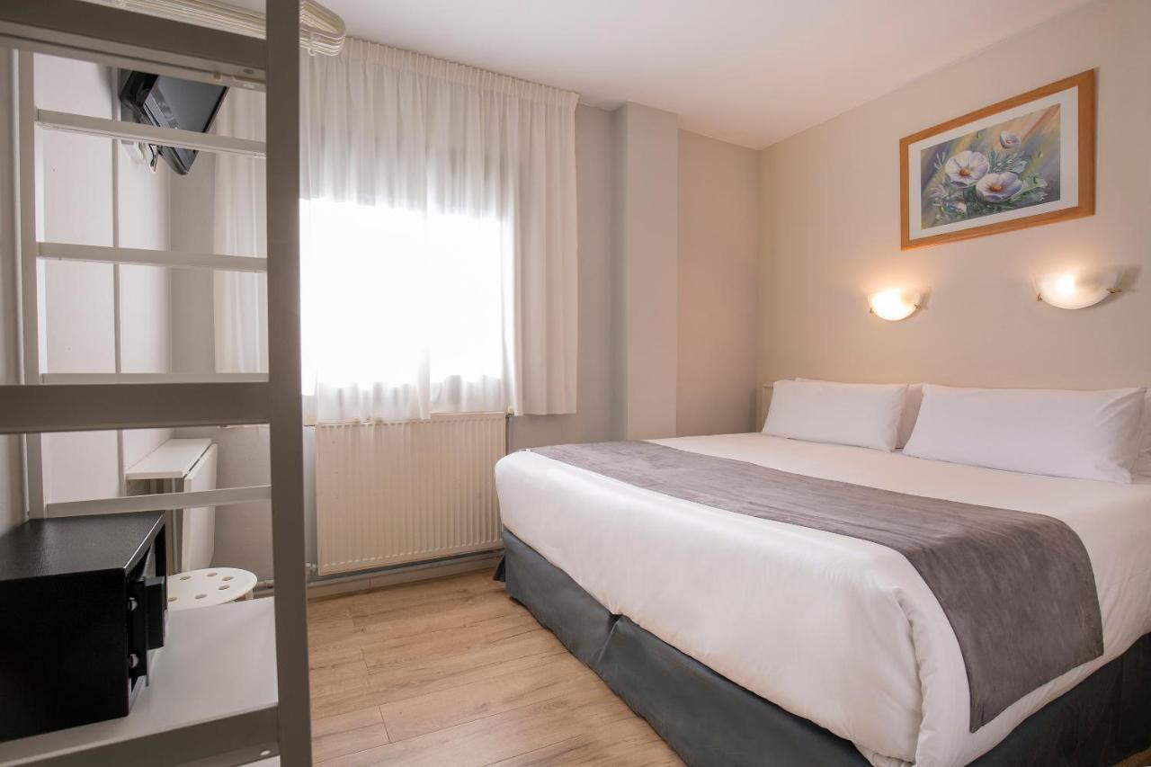 Chambre Double ou Lits Jumeaux