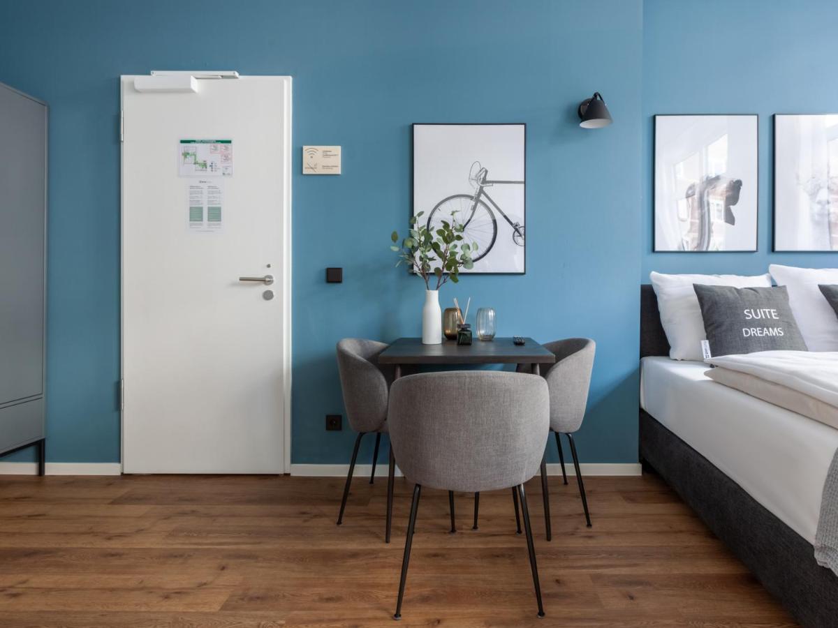 Suite M with sofa bed