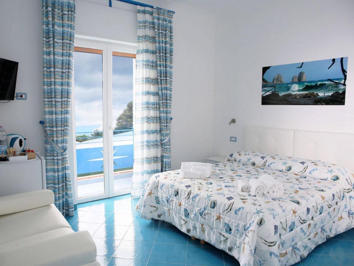 Camera Familiare con Balcone