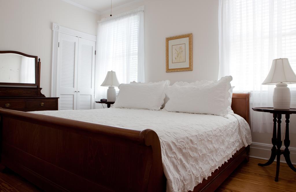 Island City House Two-Bedroom Suite