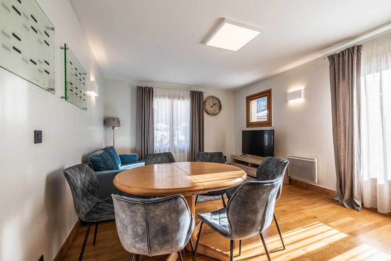 Three-Bedroom Apartment,1182638143:JPEG