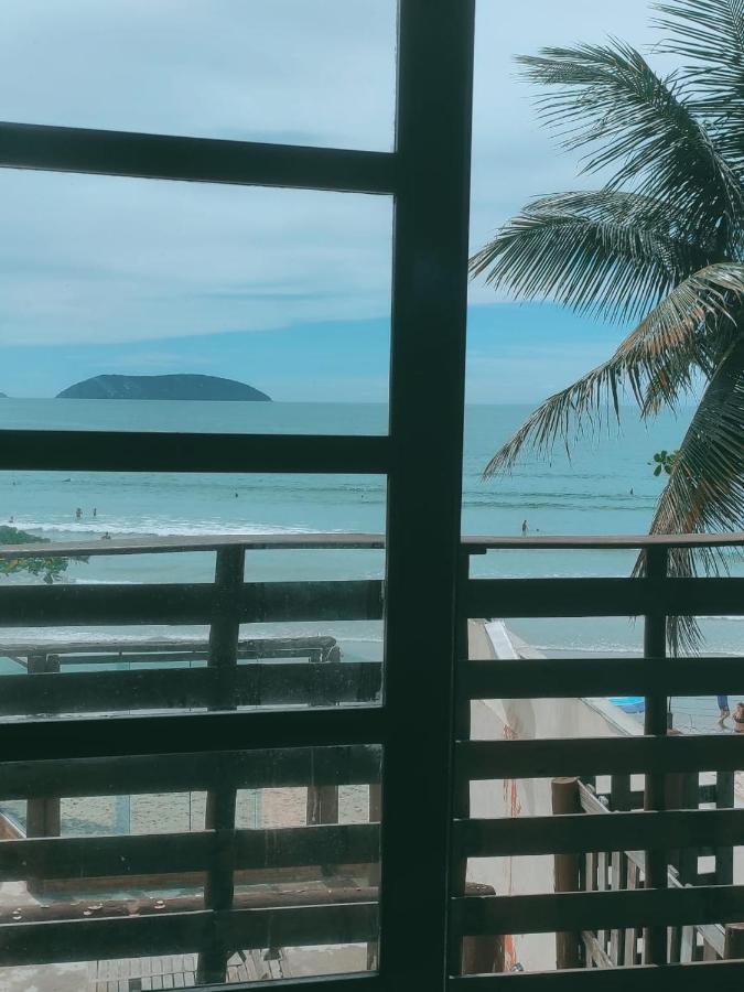 Quarto Quádruplo com Vista Mar