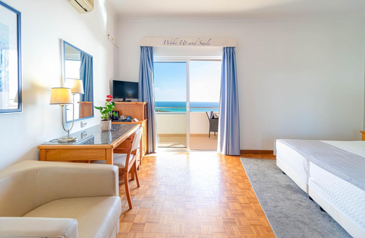 Quarto Duplo com Vista Mar