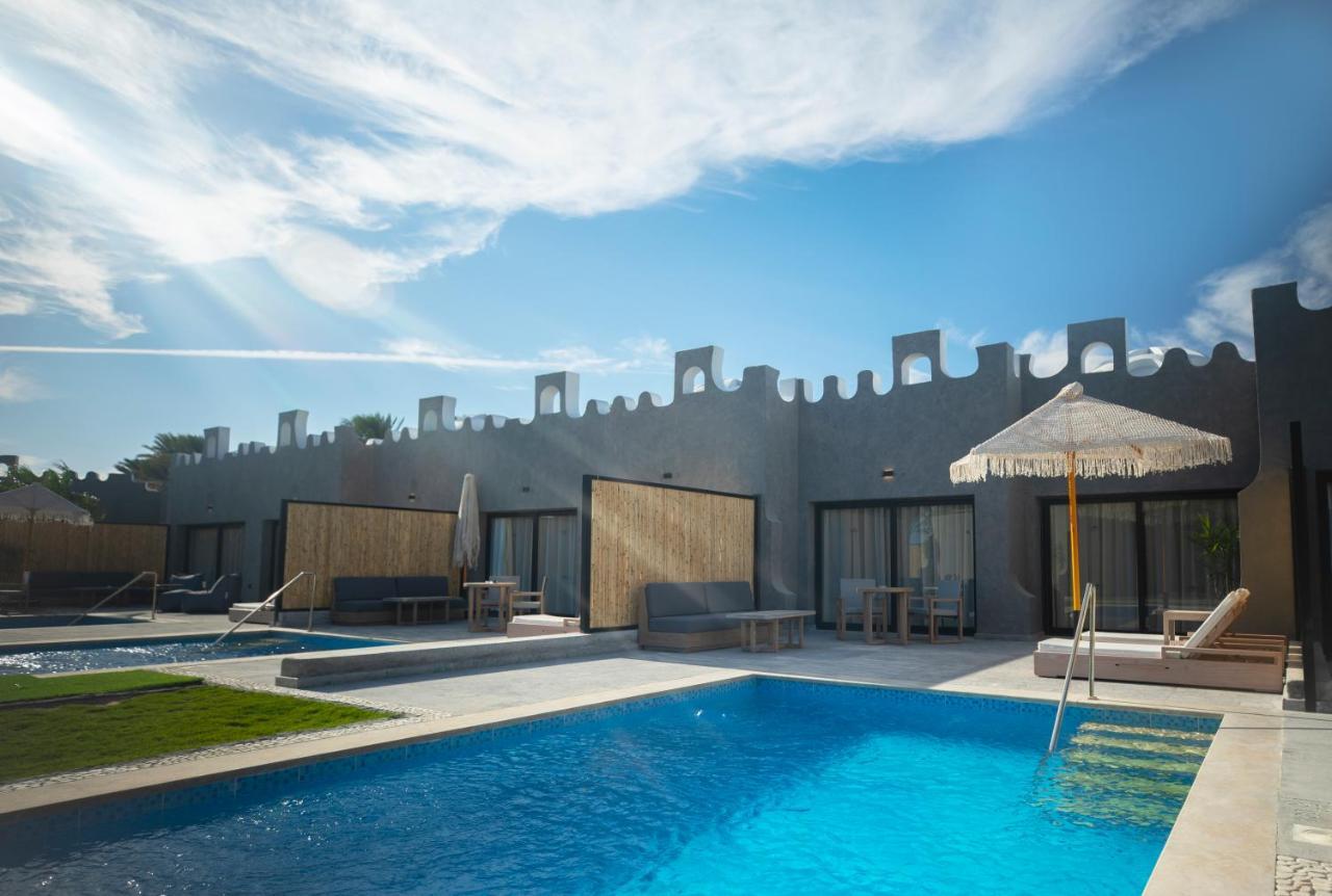 Suite Tucana mit Pool – Posh Club