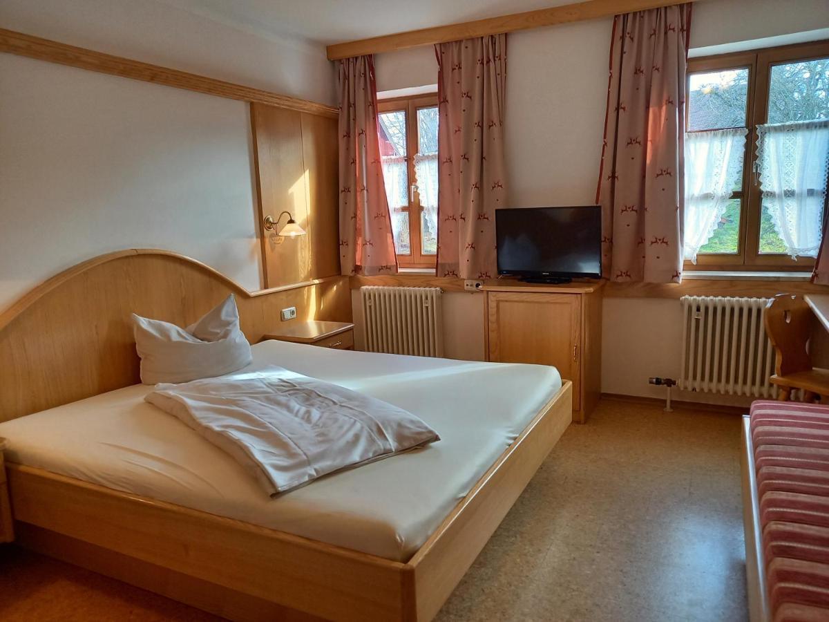 Dreibettzimmer