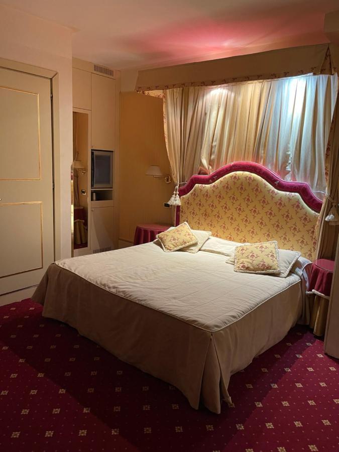 Comfort Doppel-/Zweibettzimmer