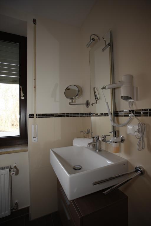 Großes Doppelzimmer
