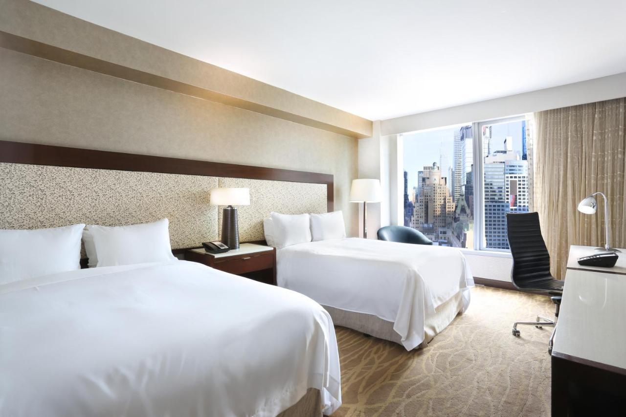 Premium Tweepersoonskamer met 2 Tweepersoonsbedden en Uitzicht op Midtown