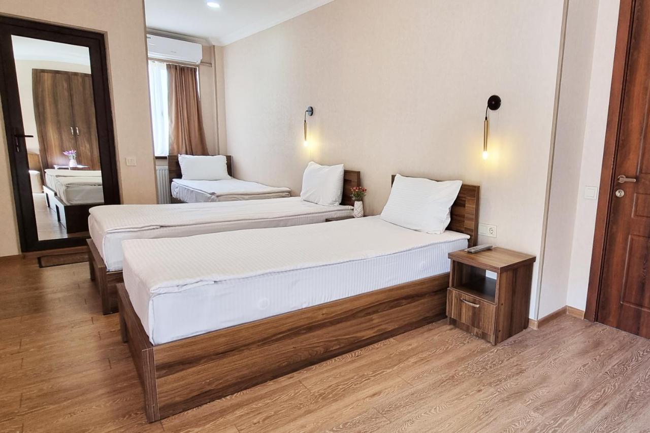 Dreibettzimmer