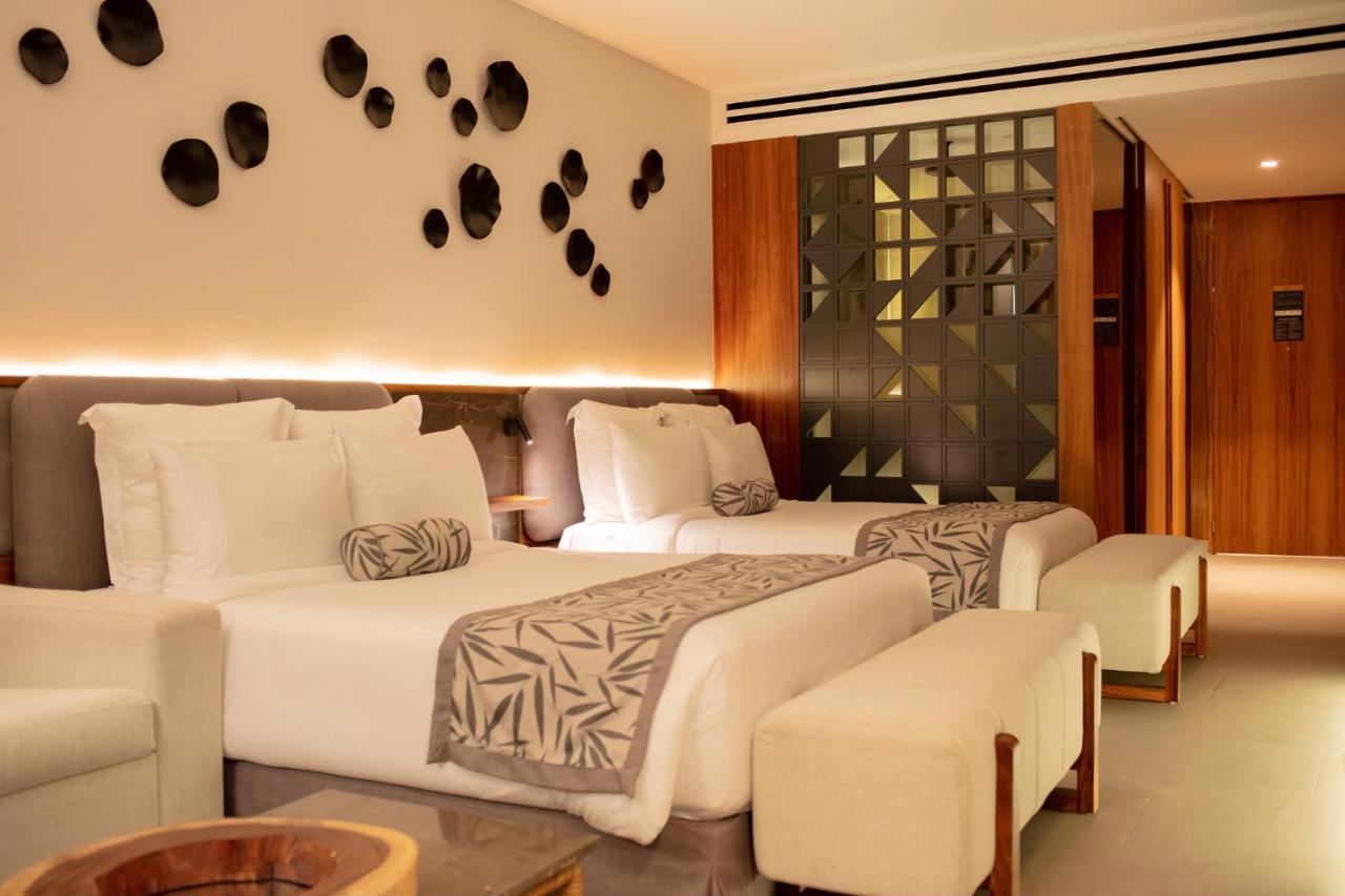Junior Suite Tropical View Double