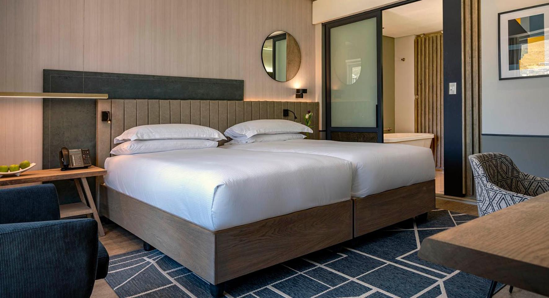 Twin Room - Club Access