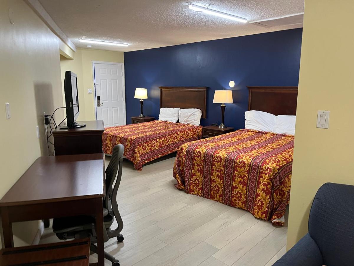 Basic Triple Room