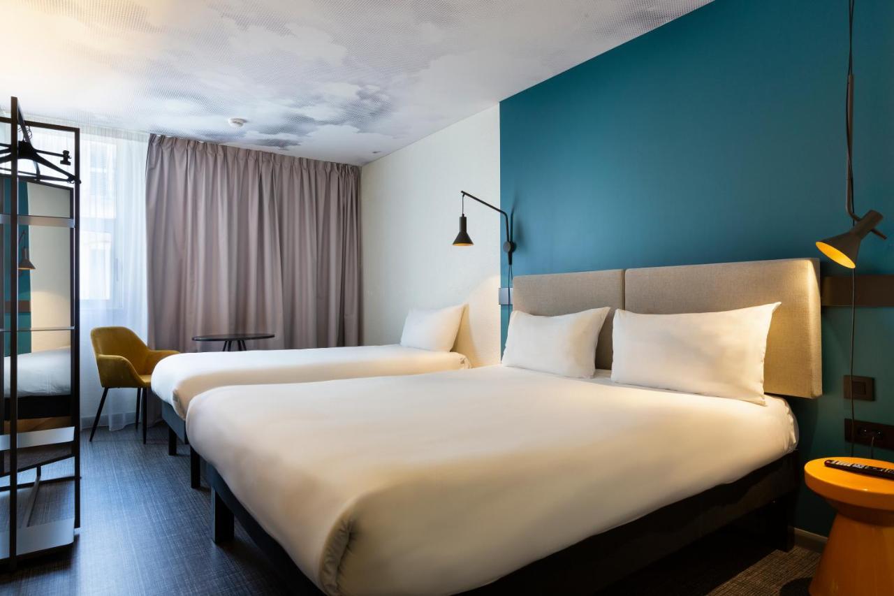 Camera Standard con 1 Letto alla Francese e 1 Letto Singolo
