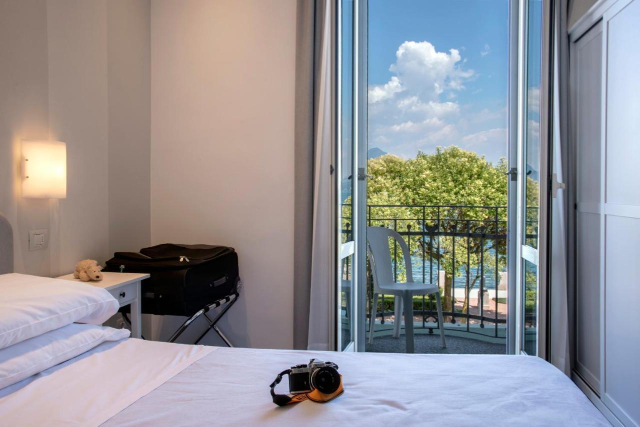 Tweepersoonskamer met Balkon en Uitzicht op het Meer