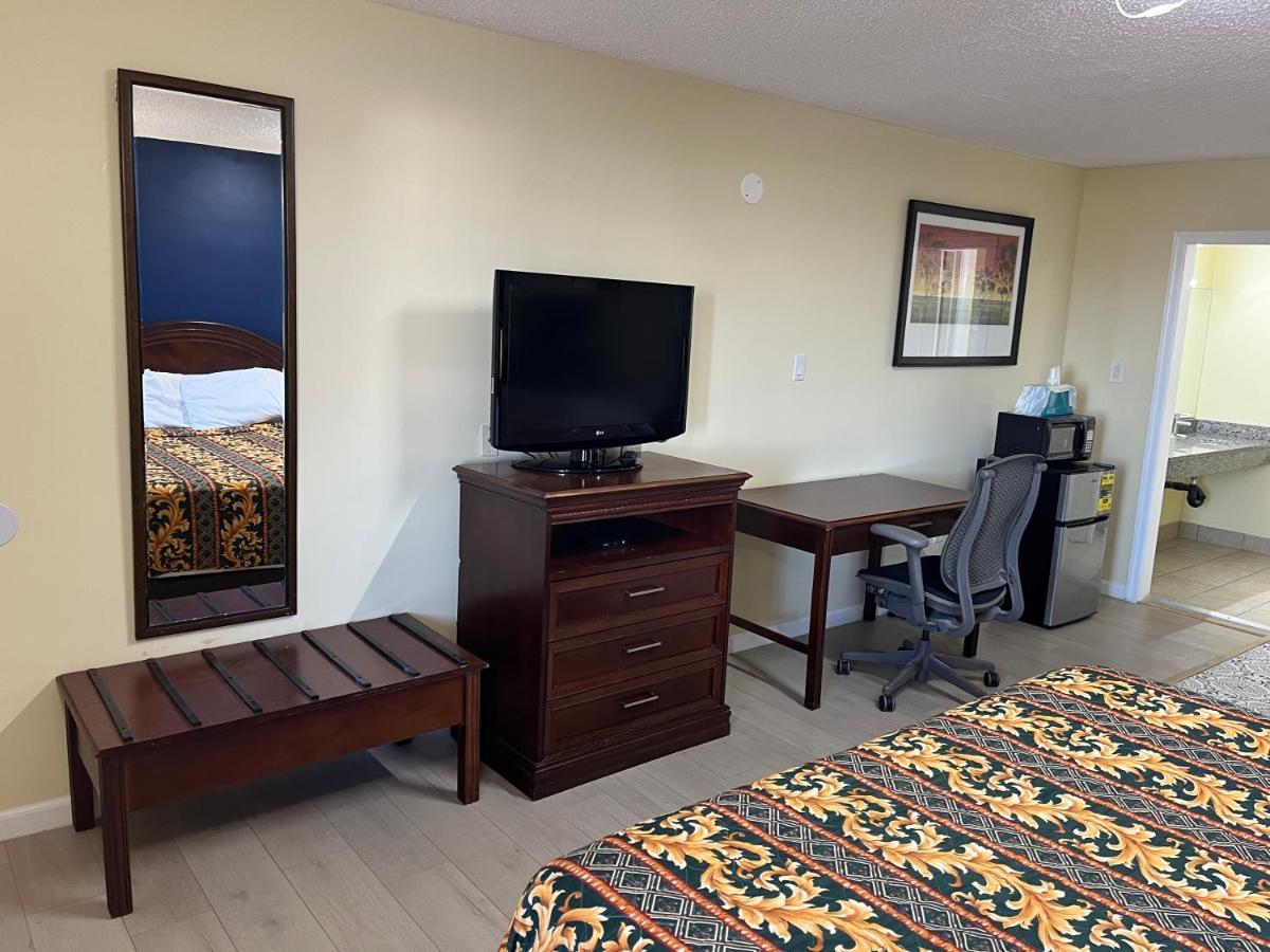 King Room with Spa Bath