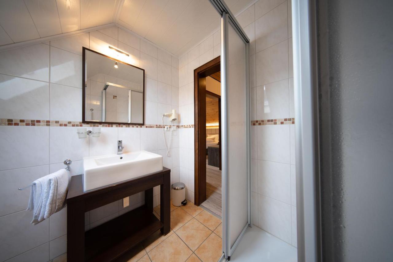 Dreibettzimmer