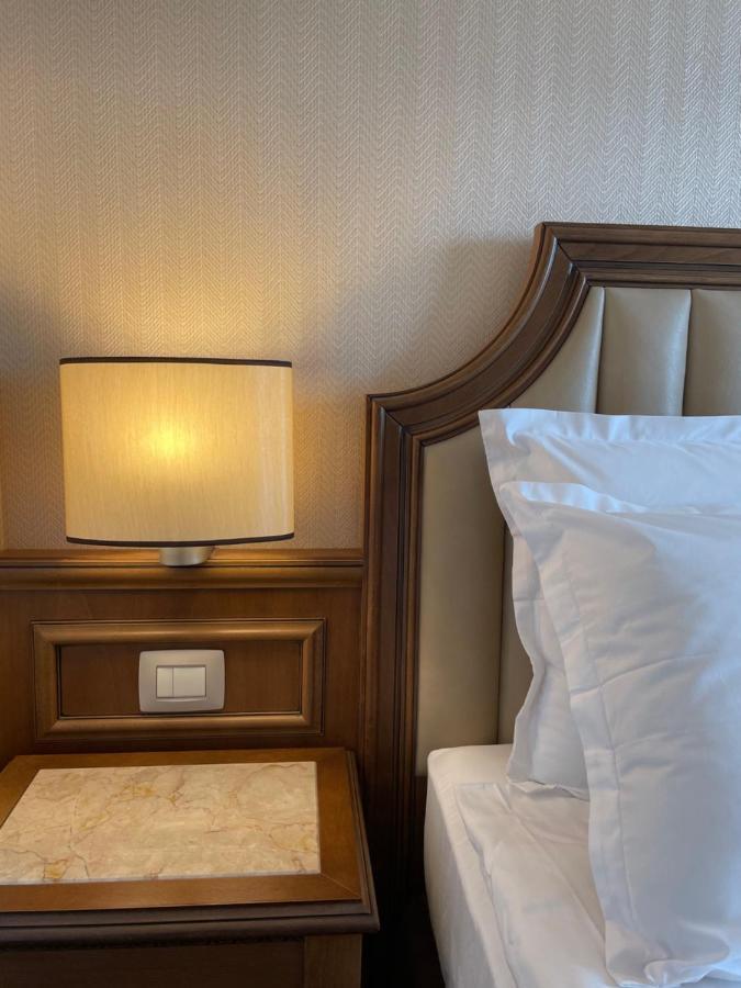 Chambre Lit King-Size Premium