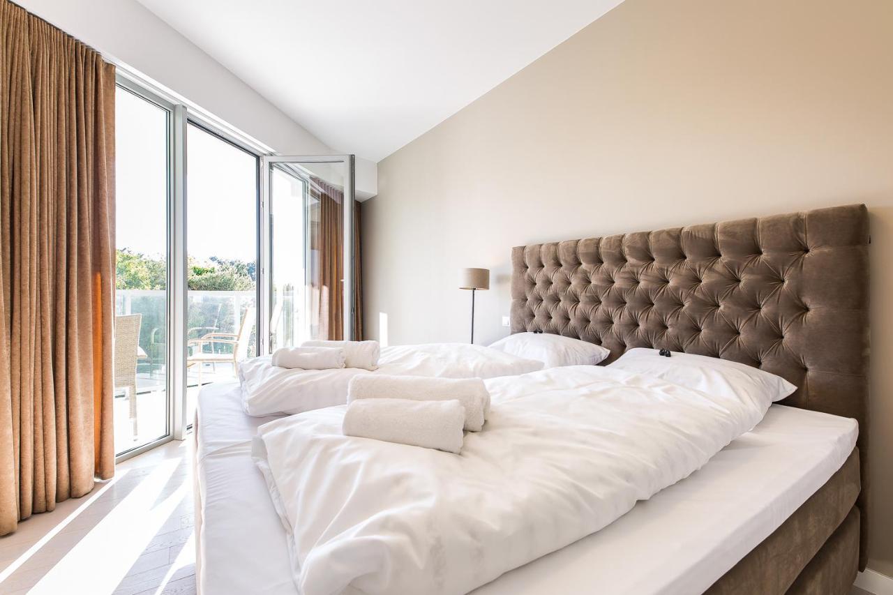 Apartment B305 mit 1 Schlafzimmer (seitlicher Meerblick)