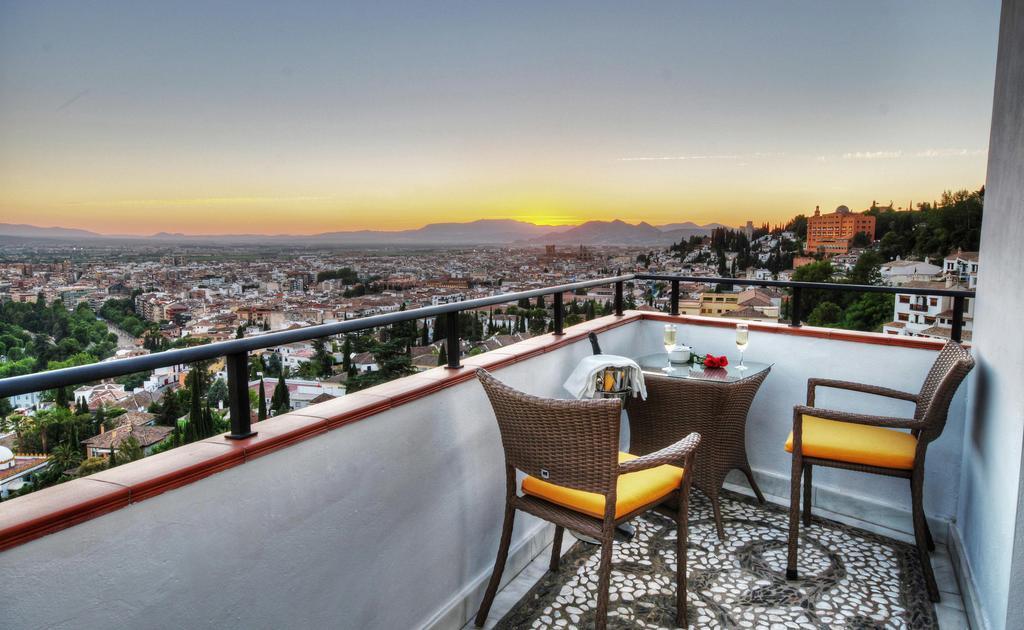 Quarto Duplo ou Twin Superior com Terraço