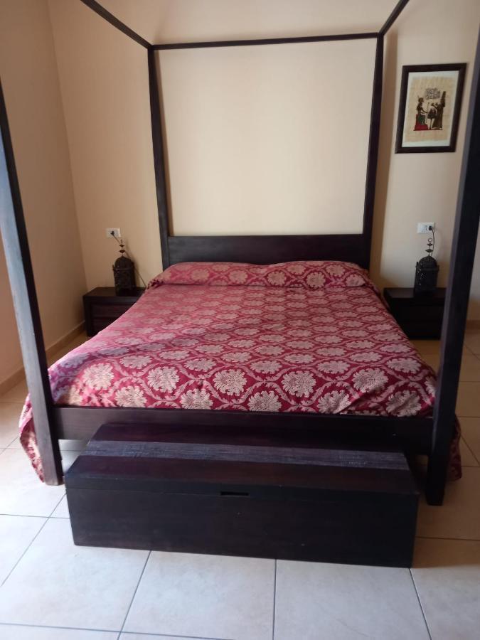 Doppelzimmer mit Gemeinschaftsbad