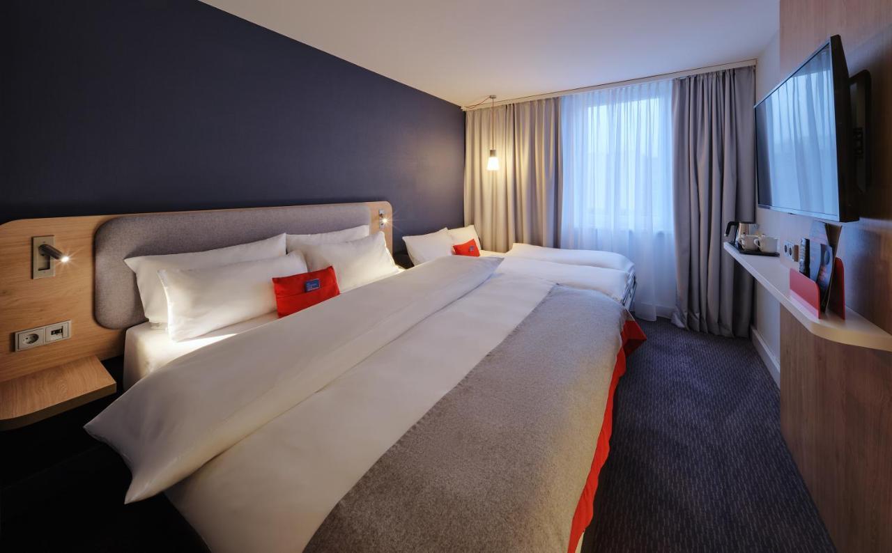 Chambre Lit Queen-Size Standard avec Canapé-Lit Simple