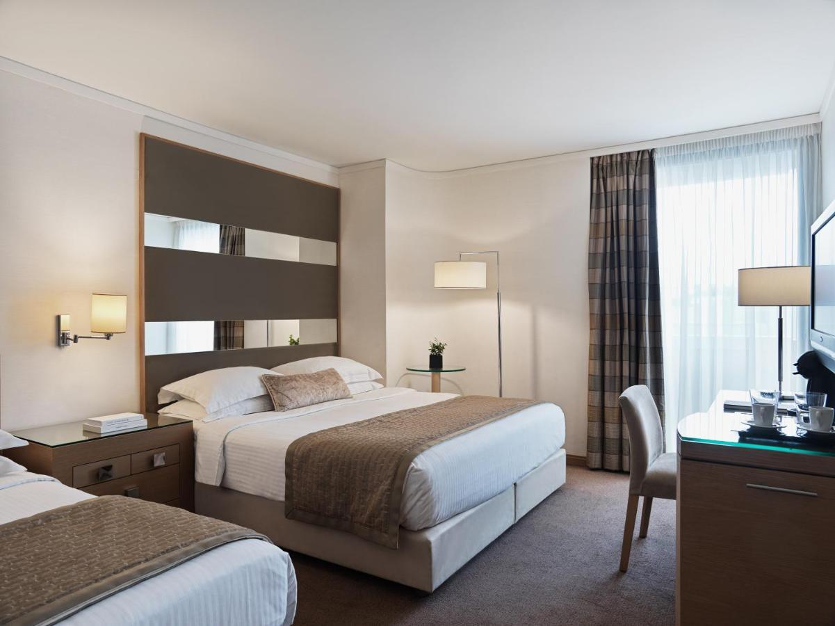 Chambre Triple Supérieure - Vue sur Ville