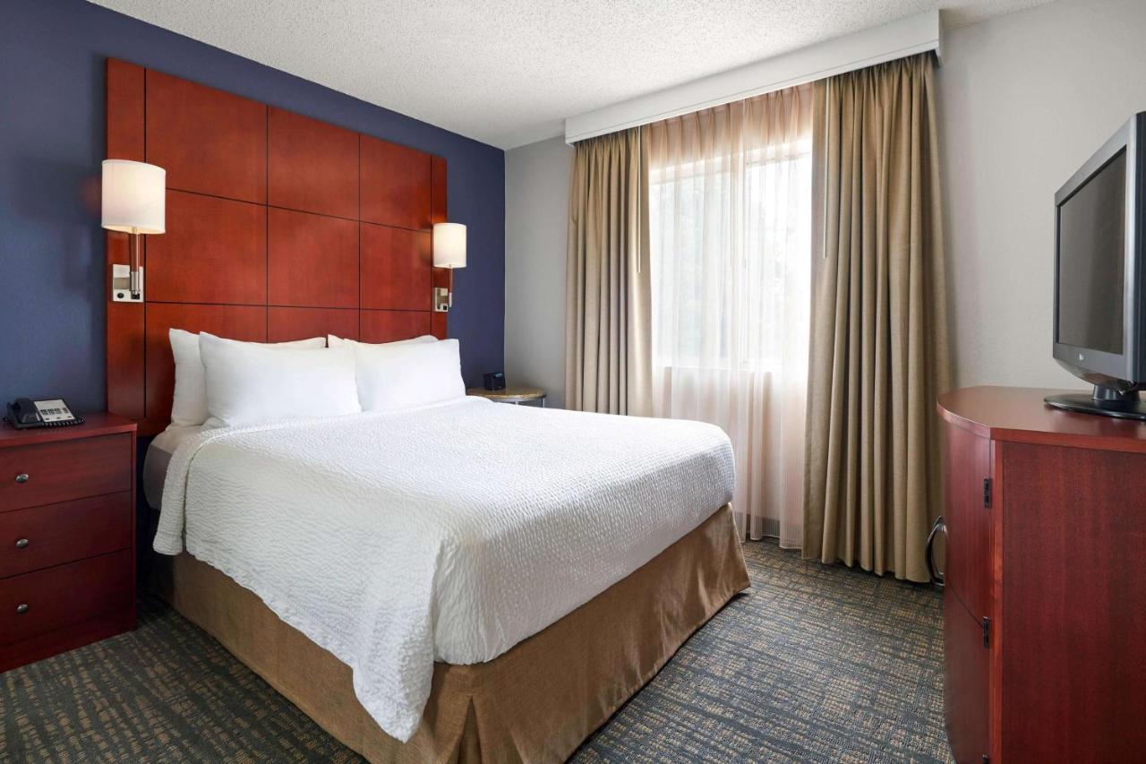 Two Bedroom Suite with Two Queen Beds