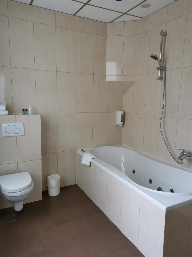 Chambre Double Confort avec Baignoire