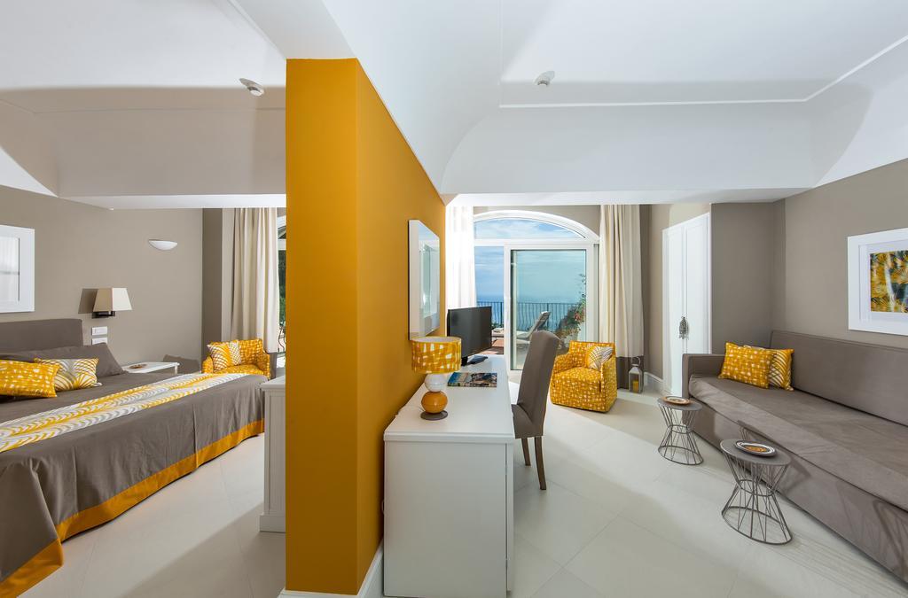 Large Suite with Sea View and Terrace