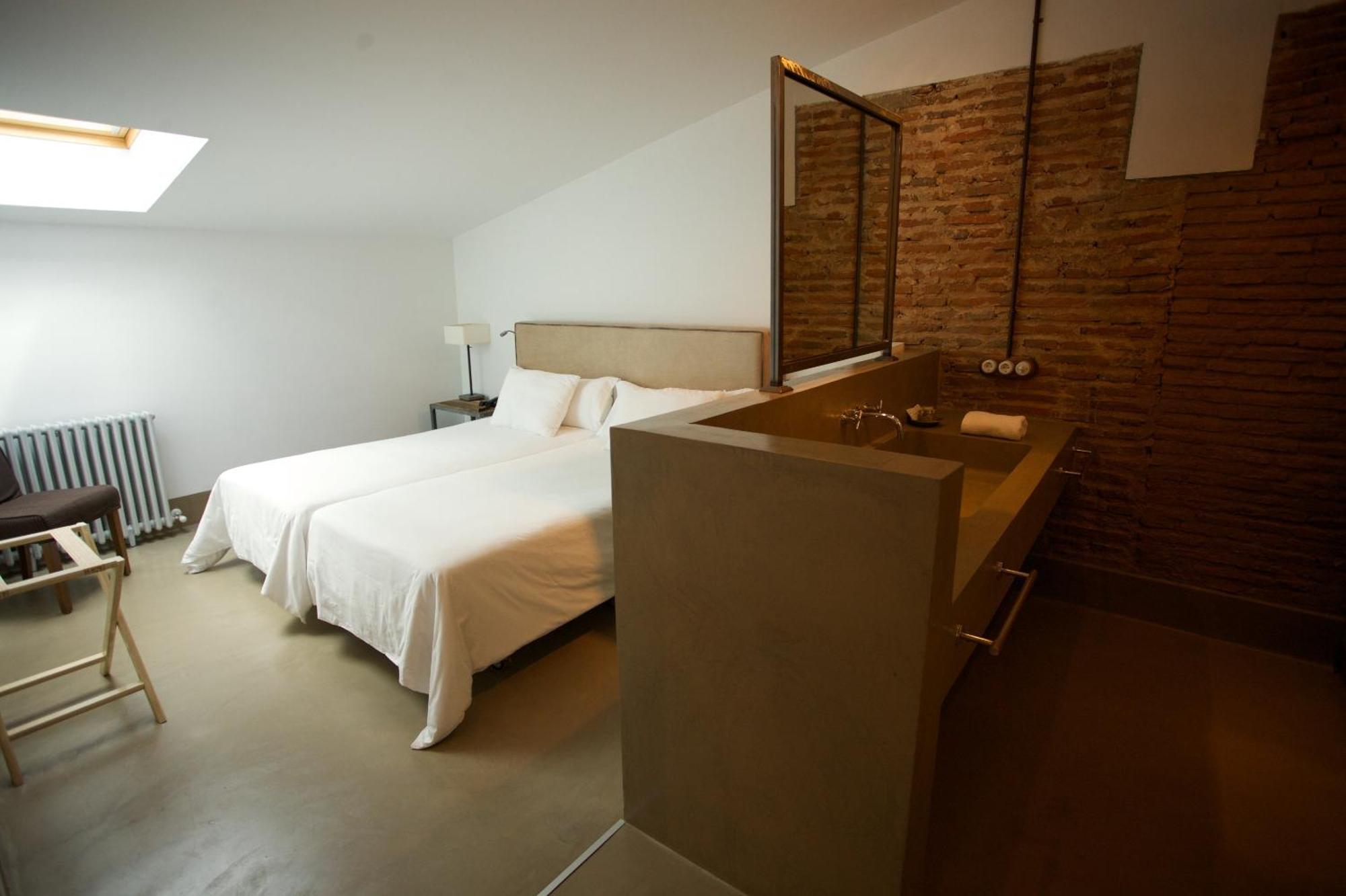 Special Offer - Twin Room,1207837873:JPEG