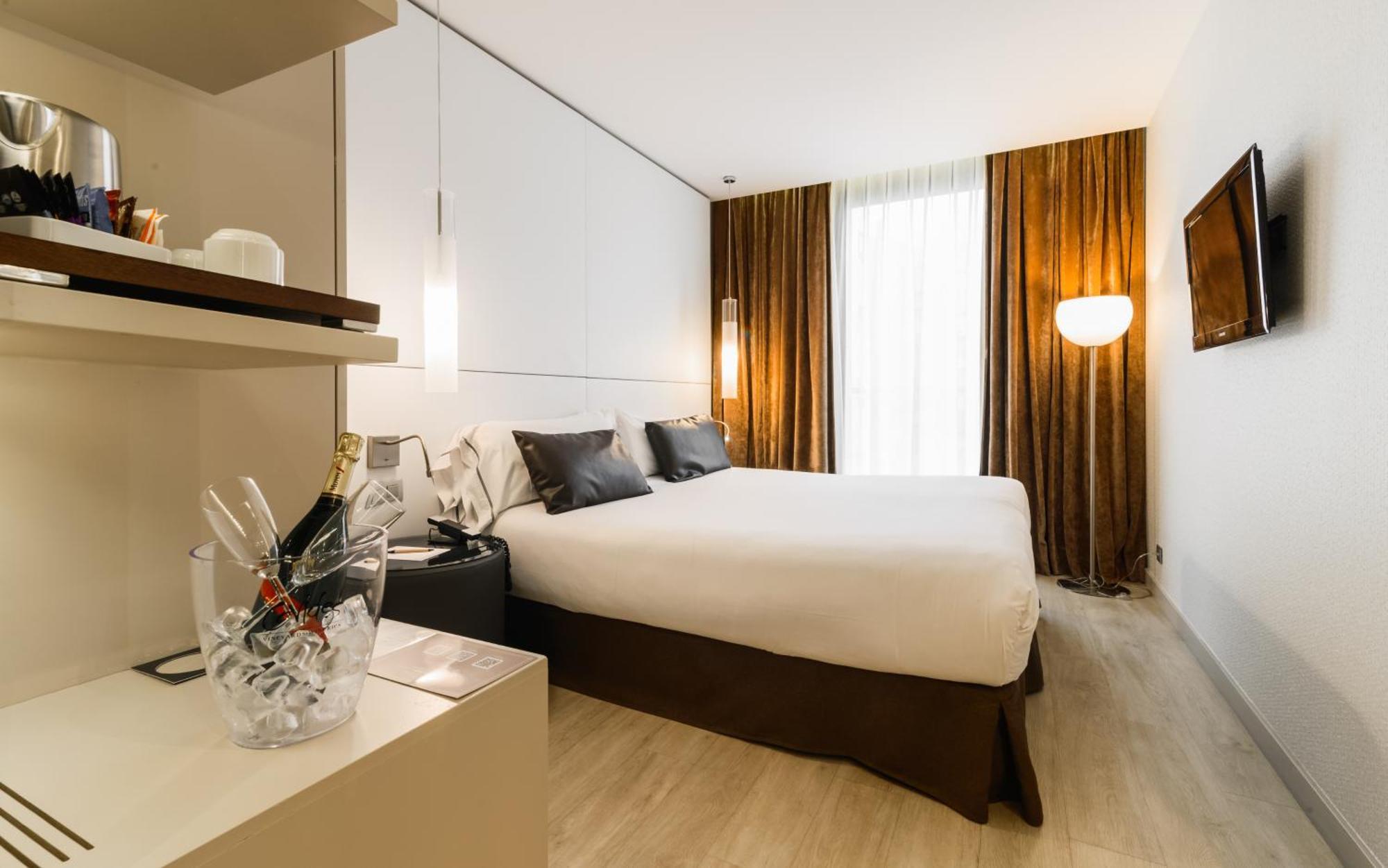 Quarto Duplo Standard