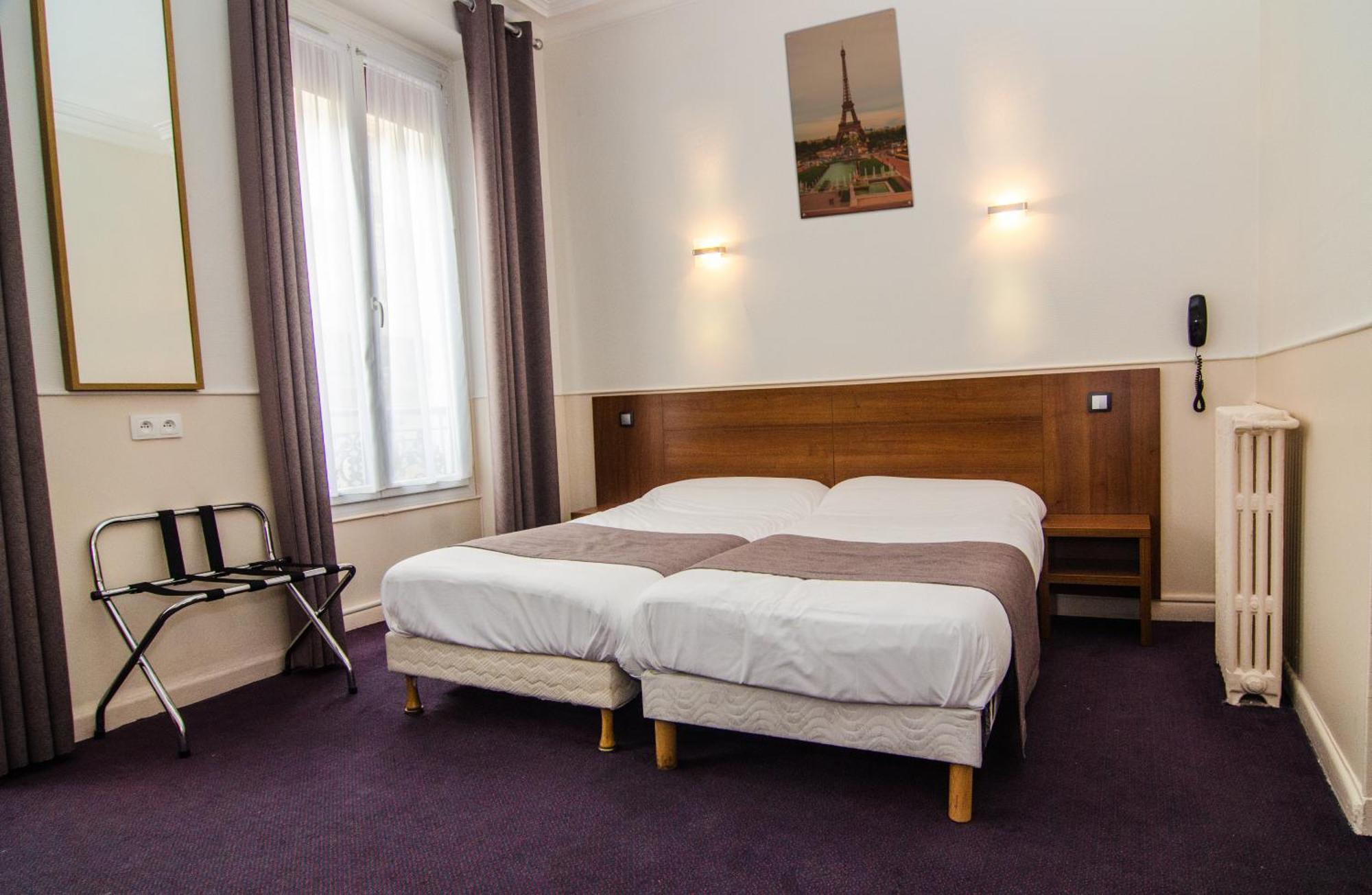 Tweepersoonskamer met 2 Aparte Bedden