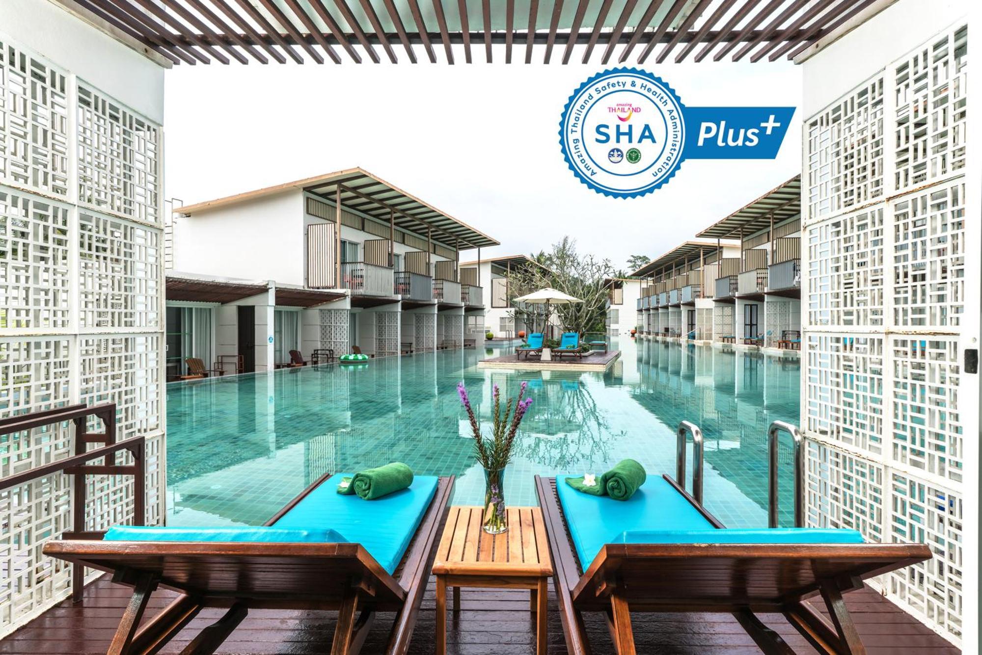 Deluxe Doppel-/Zweibettzimmer mit Zugang zum Pool
