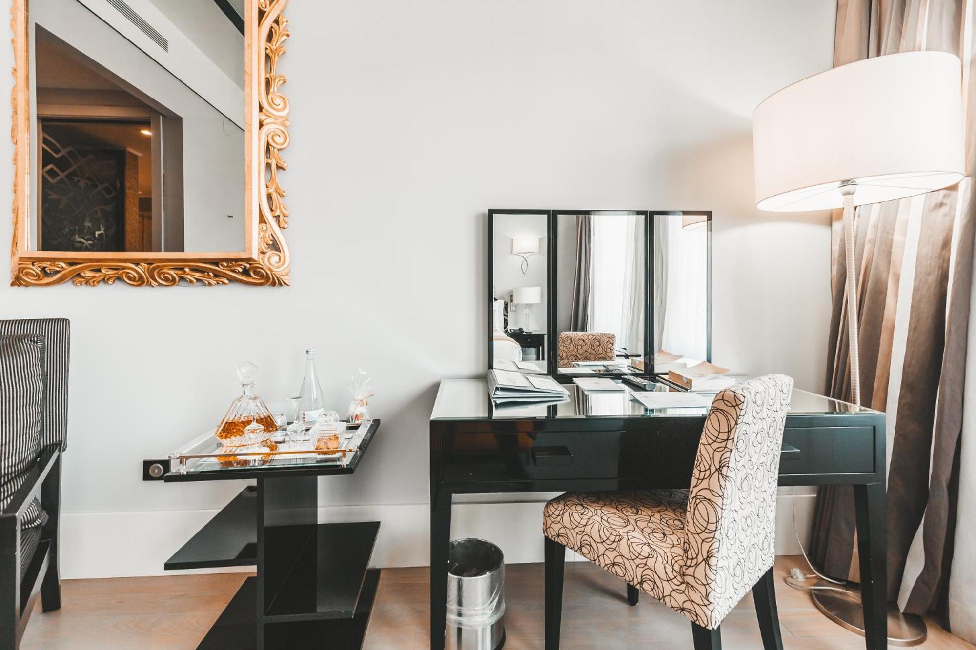 Suite Familiar (2 Adultos + 2 Crianças)