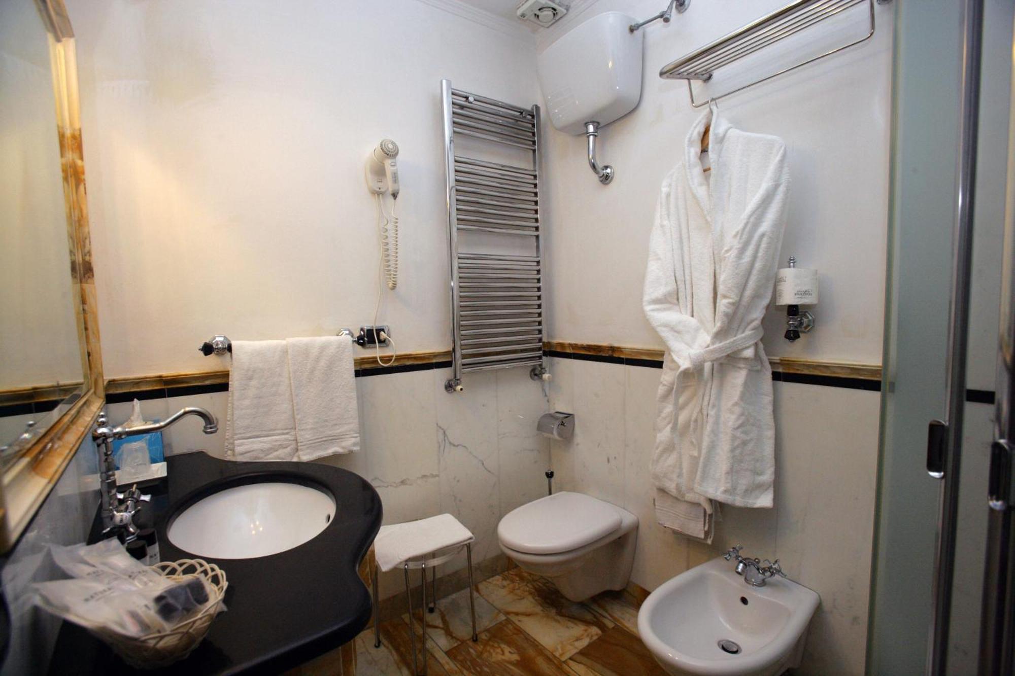 Quarto Standard com 2 Camas de Solteiro