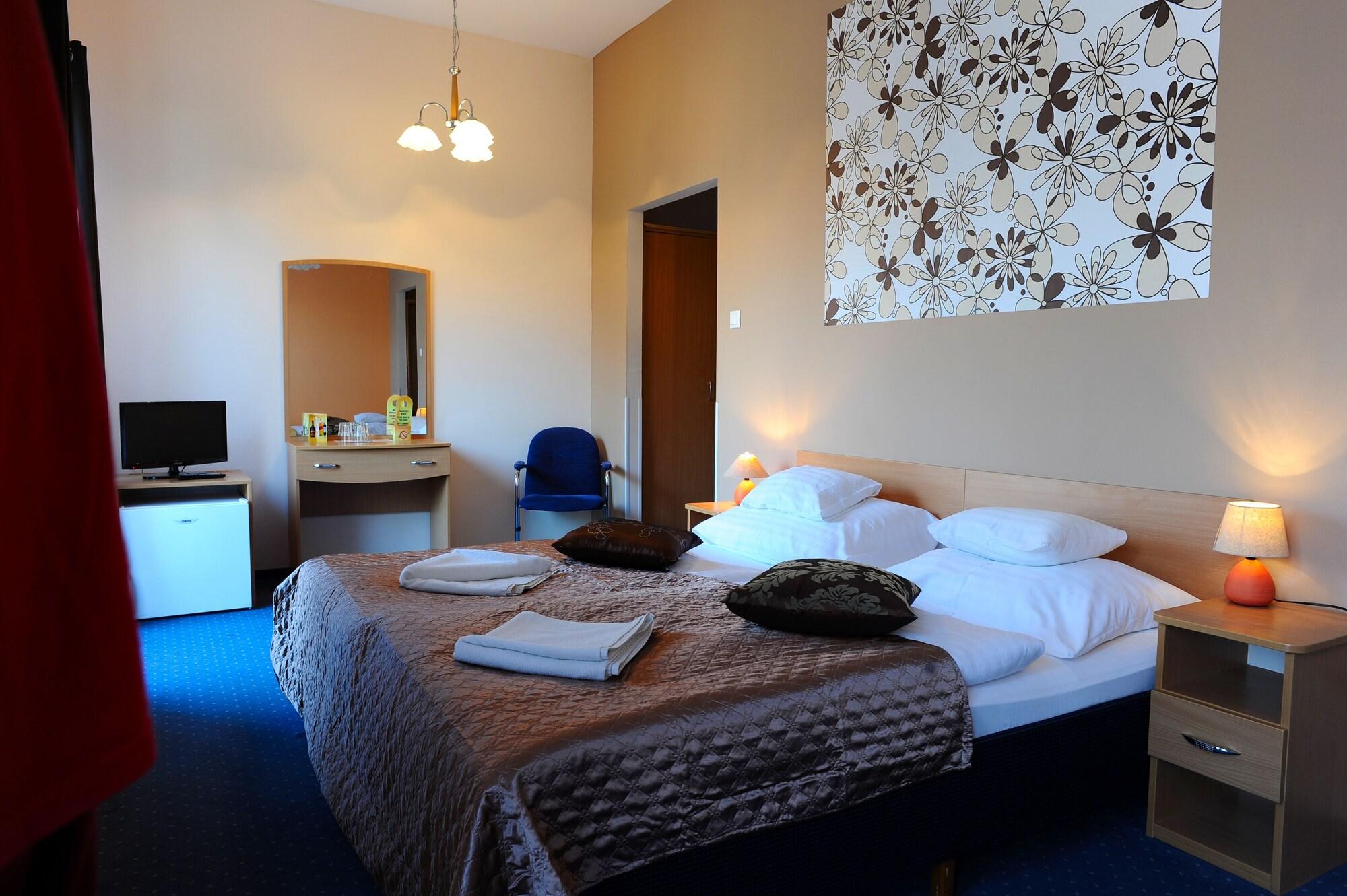 Quarto Triplo Standard