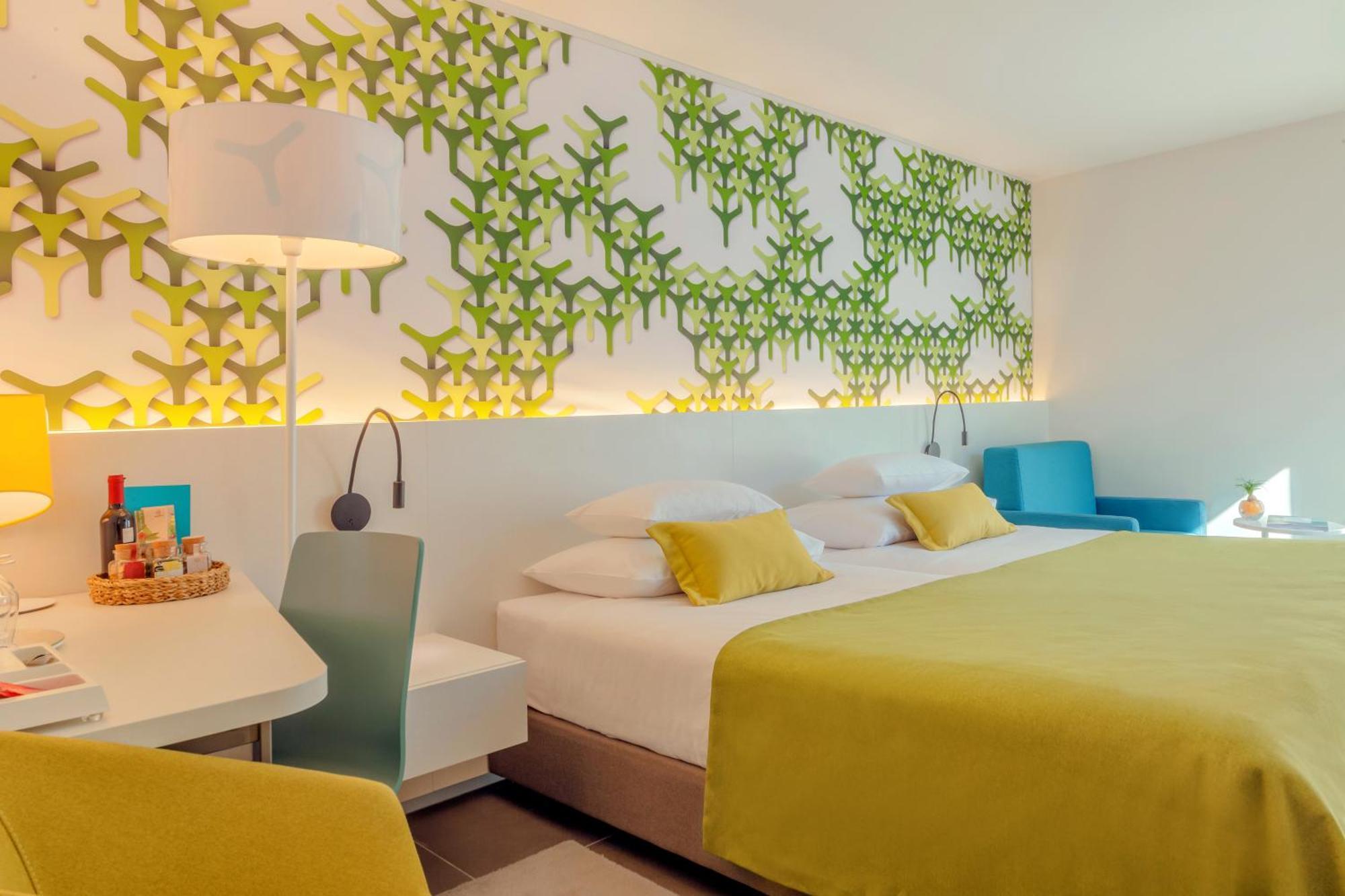 Classic Double Room,1589313489:JPEG