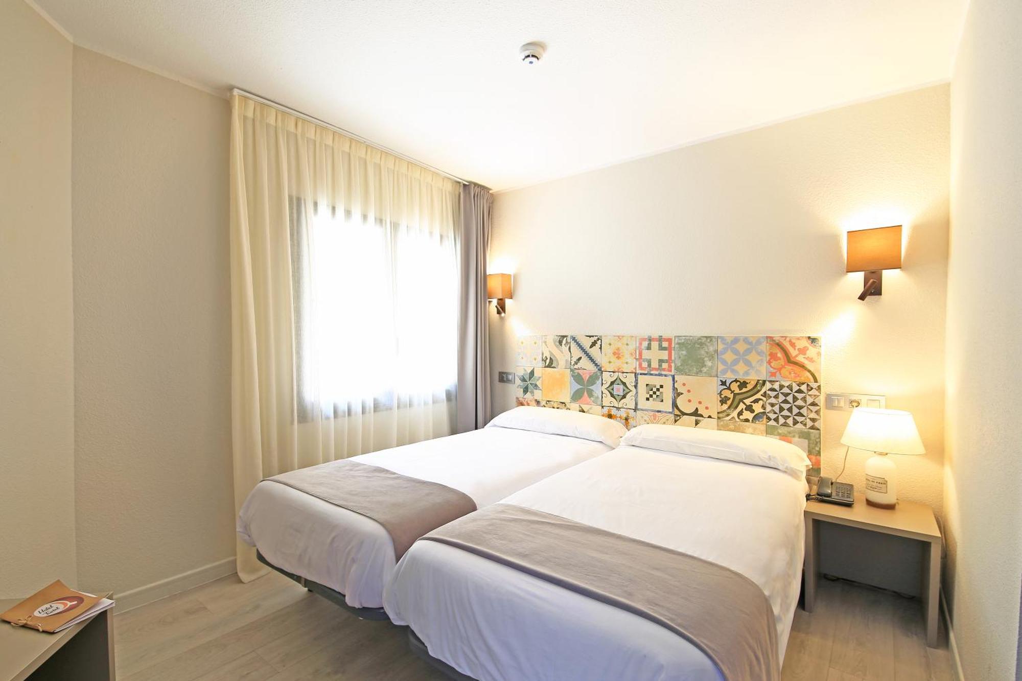 Large Single Room