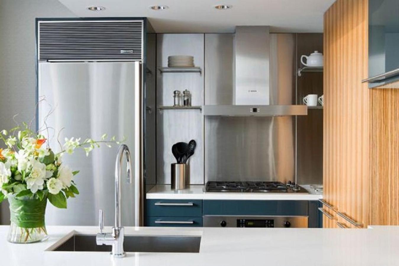 Signature One Bedroom Suite with Kitchen
