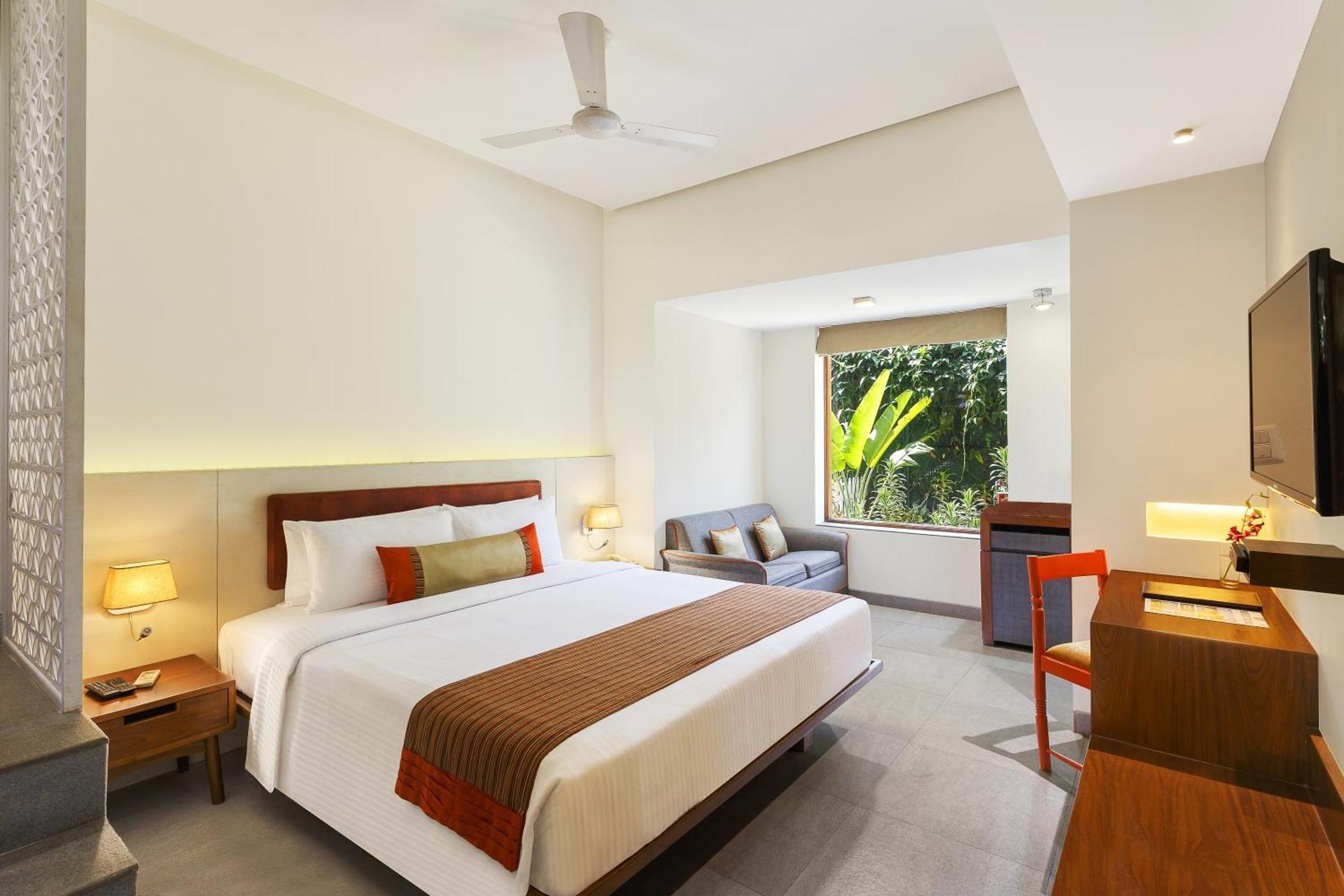Deluxe Double Room with Garden View(2 pints of beer on arrival with each rooms booked)