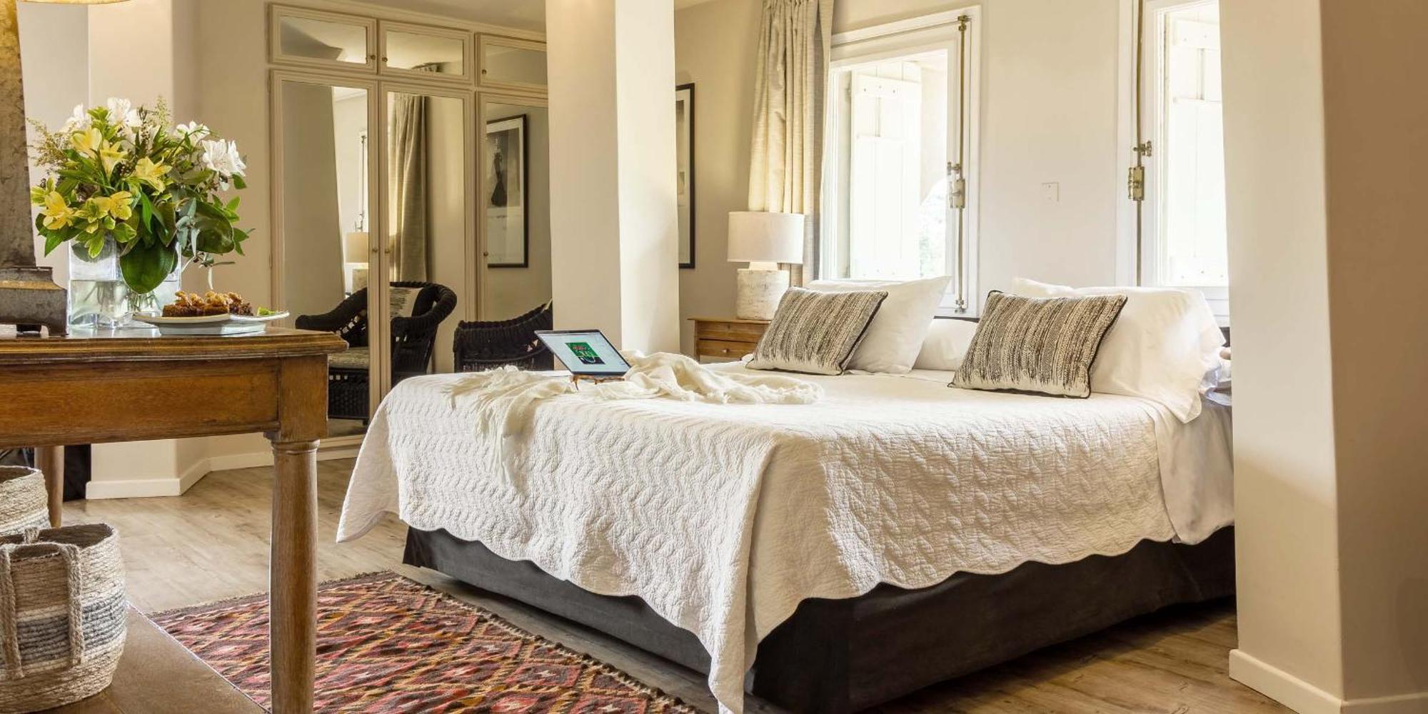 Quarto Superior Deluxe com Cama de Casal ou 2 de Solteiro