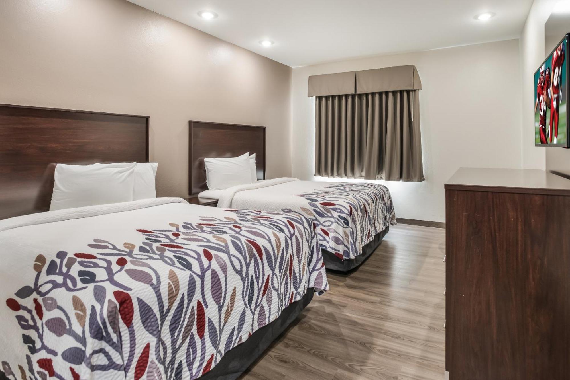 Deluxe Room with Two Queen Beds Non-Smoking