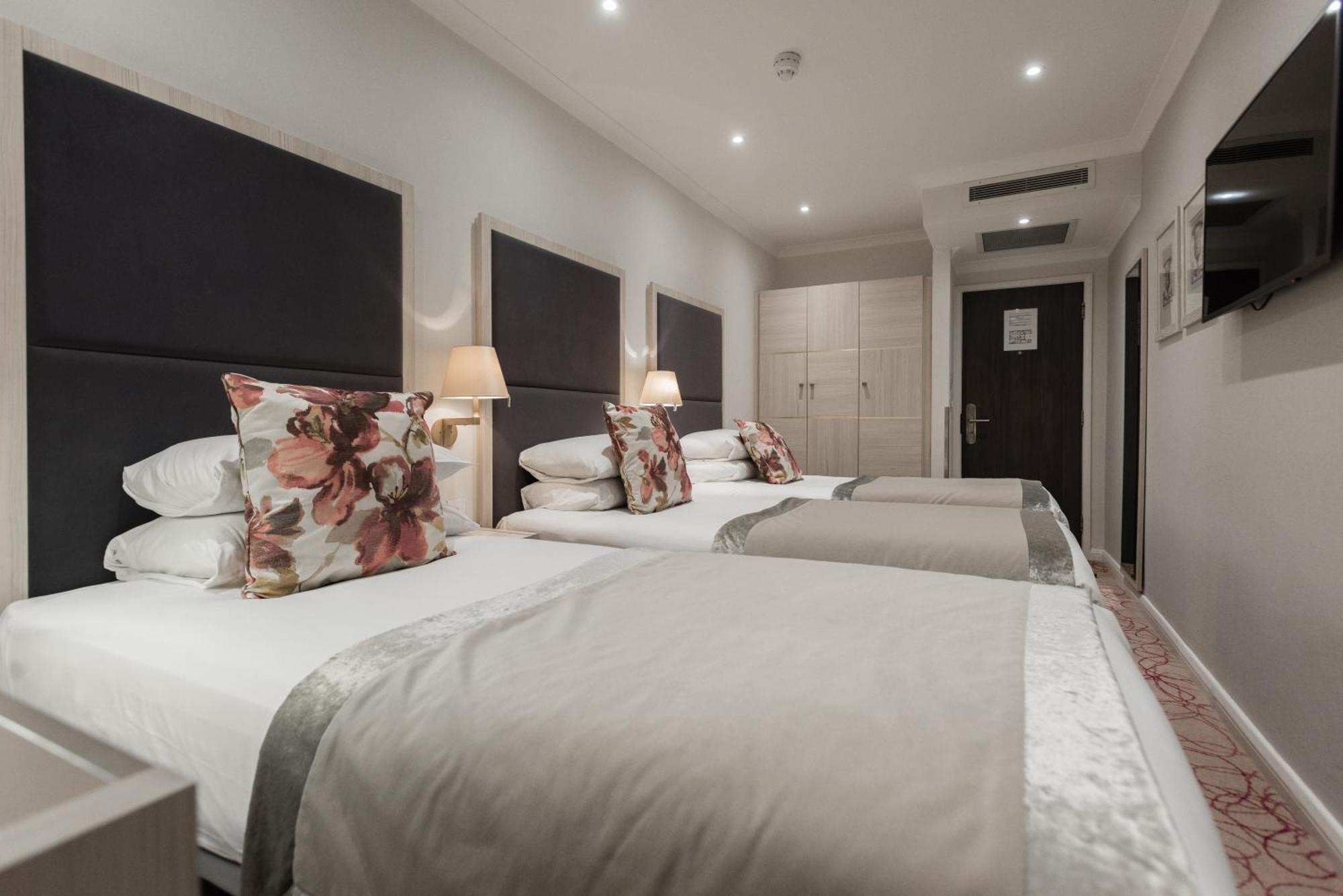 Dreibettzimmer
