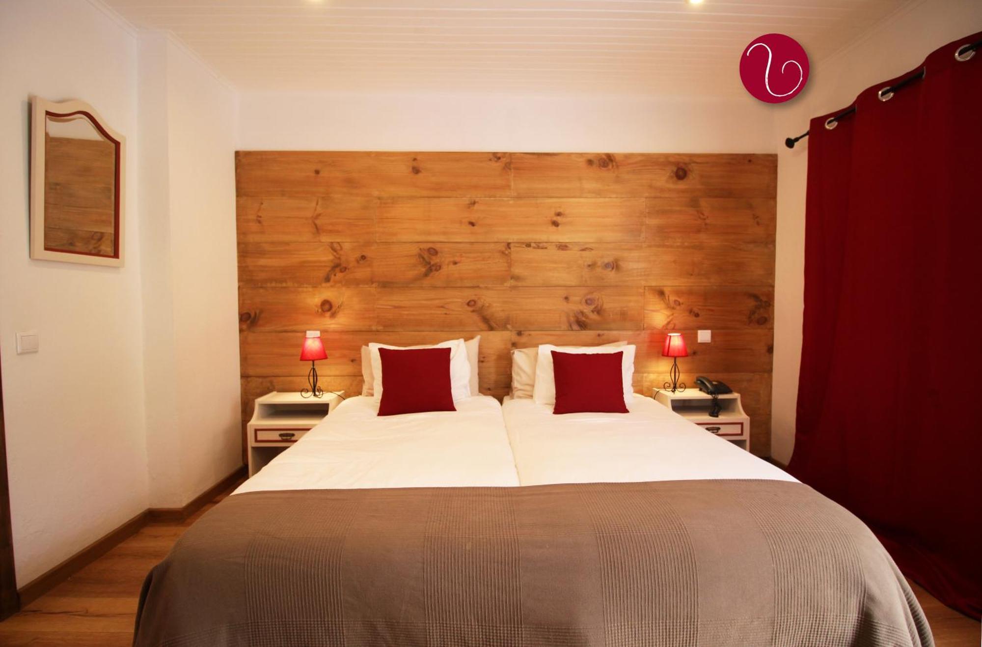 Double or Twin Room,1215876583:JPEG