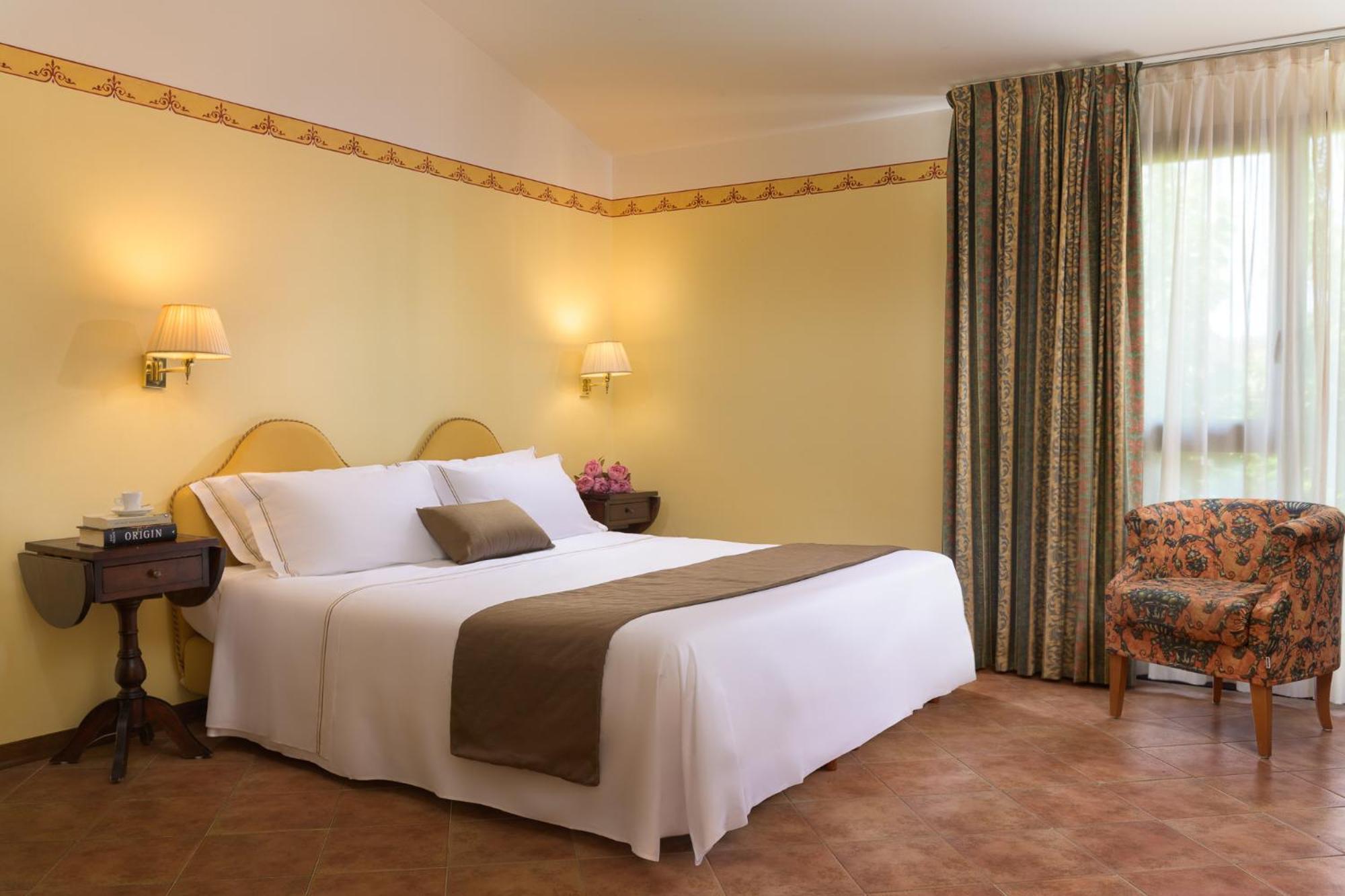 Double or Twin Room,1216317553:JPEG