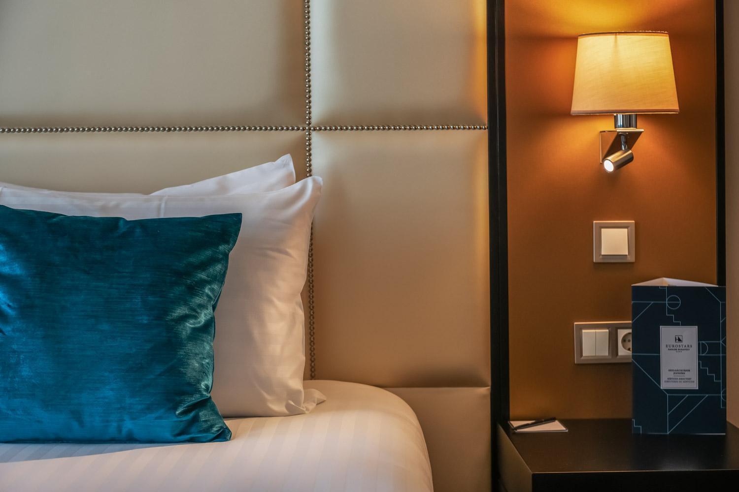 Tweepersoonskamer met 1 of 2 Bedden en een Extra Bed