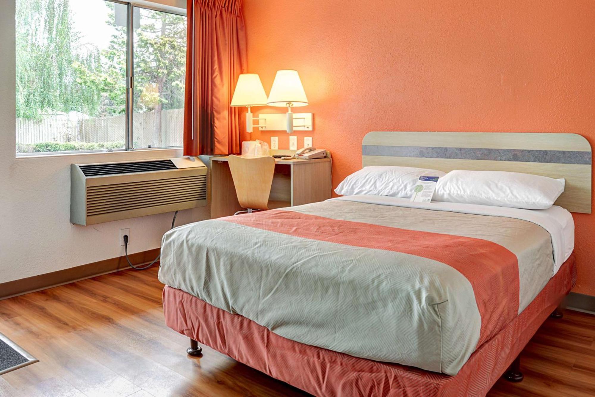 Quarto com Cama Queen-size - Acessível para Hóspedes com Mobilidade Reduzida
