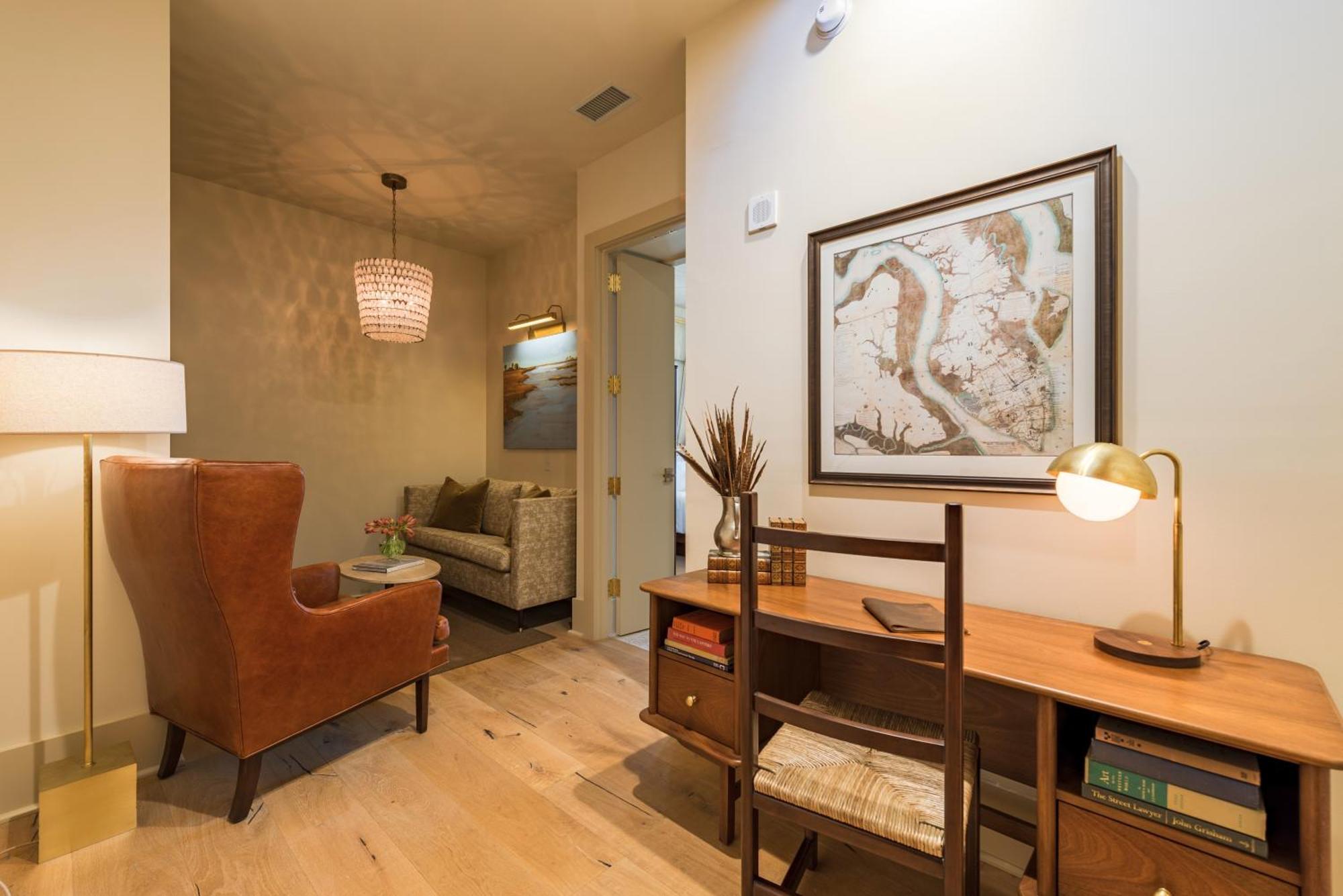 One-Bedroom Suite,1280524225:JPEG