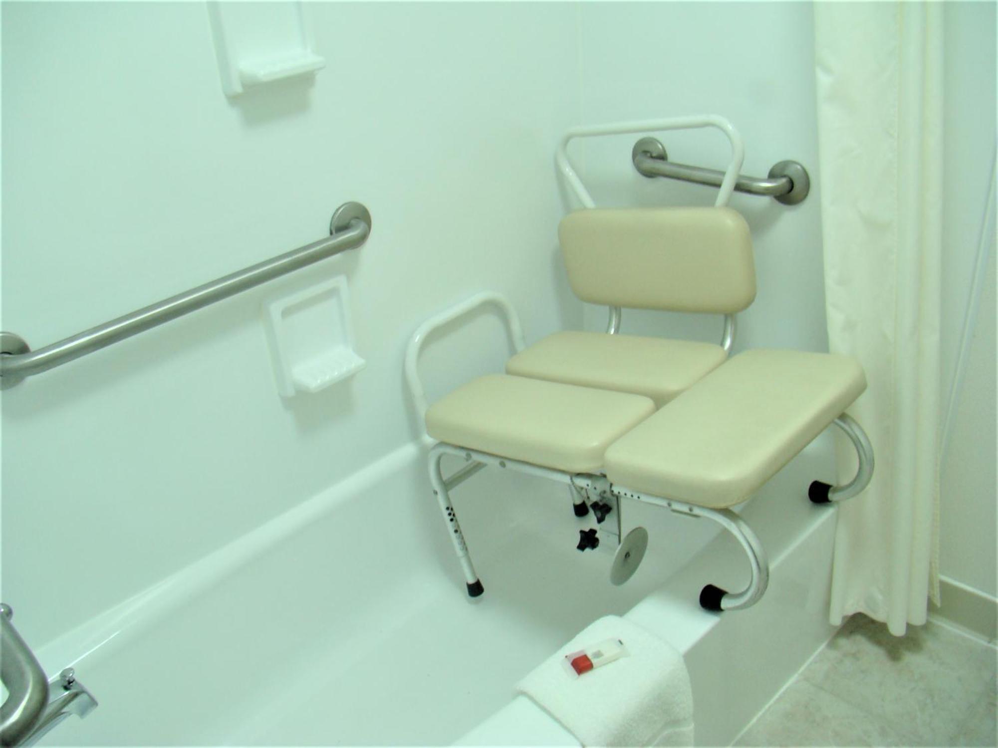 King Room Mobility Access or Non-Smoking,1218012946:JPEG