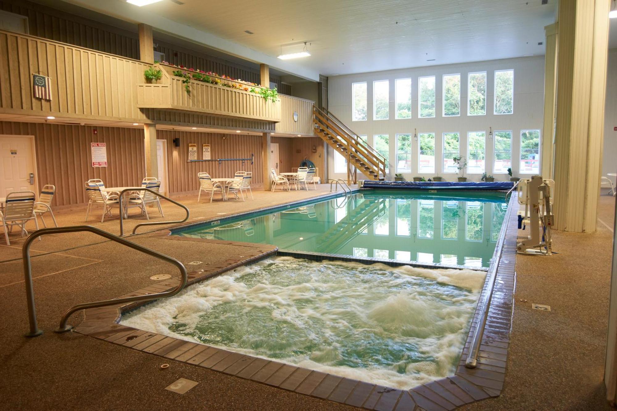 Accessible Poolside Suite with Two Queen Beds